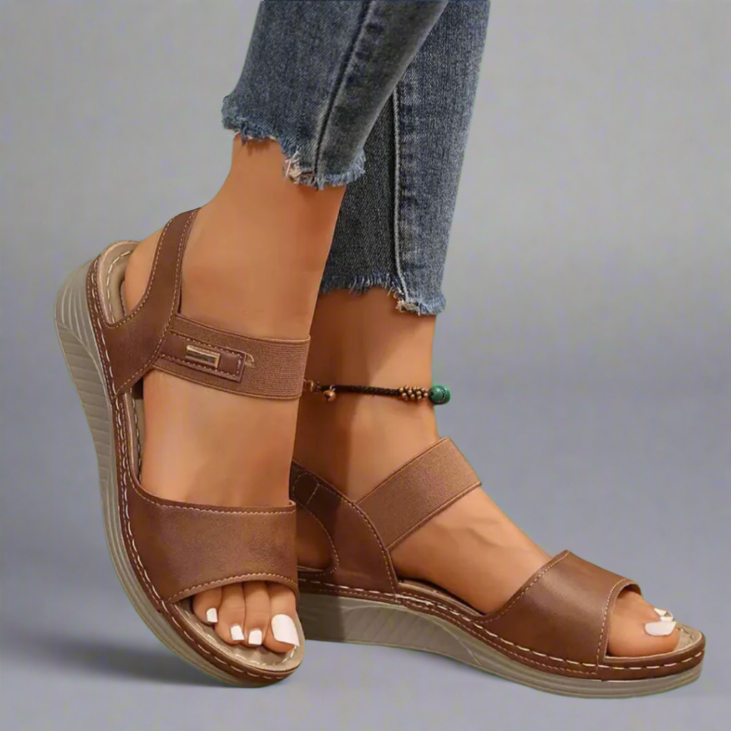 Elinora™ | 2025 – ErgoLift Orthopedic Sandals