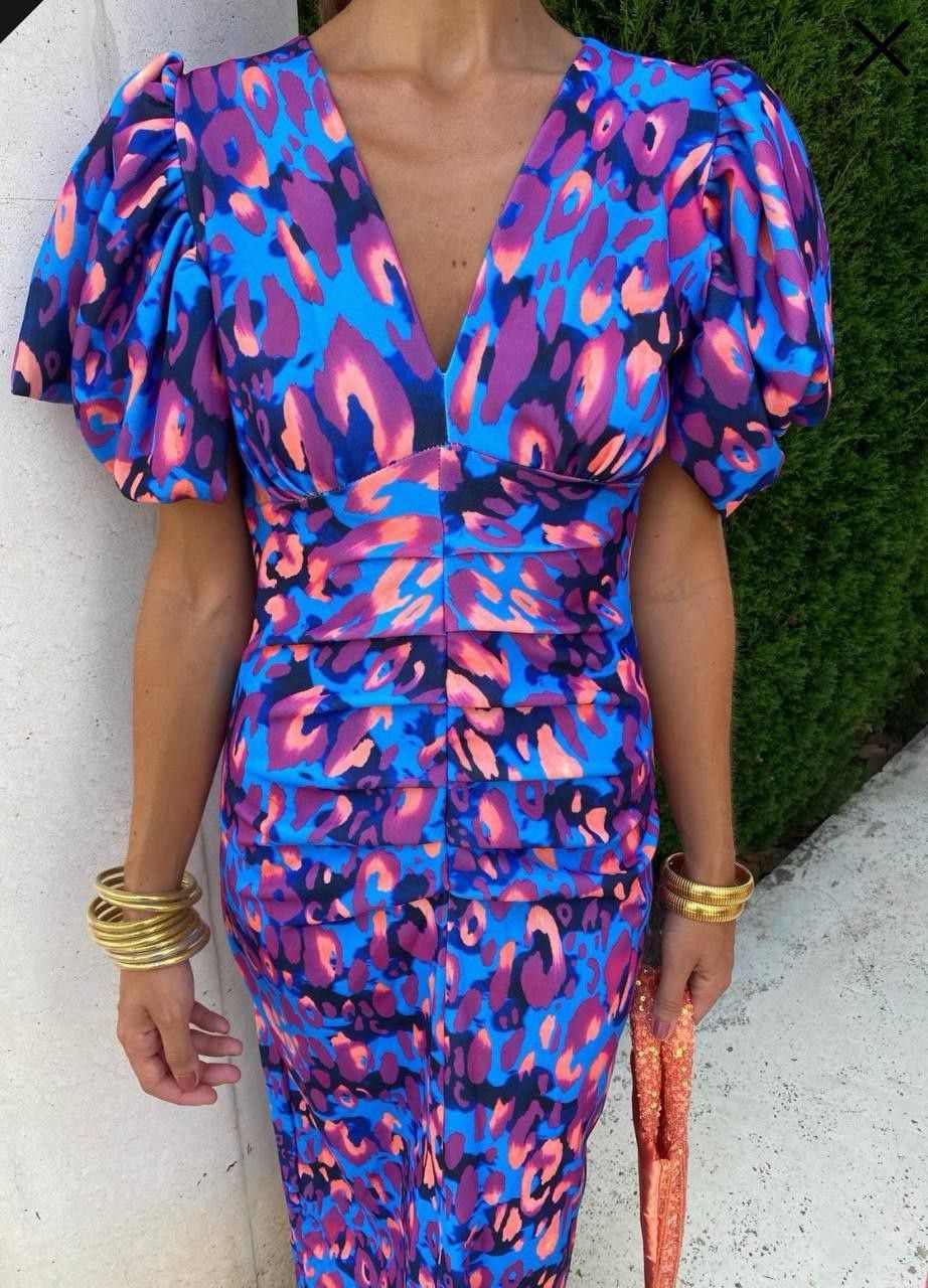 Solandra™ | 2025 – Radiant Flow Maxi Dress