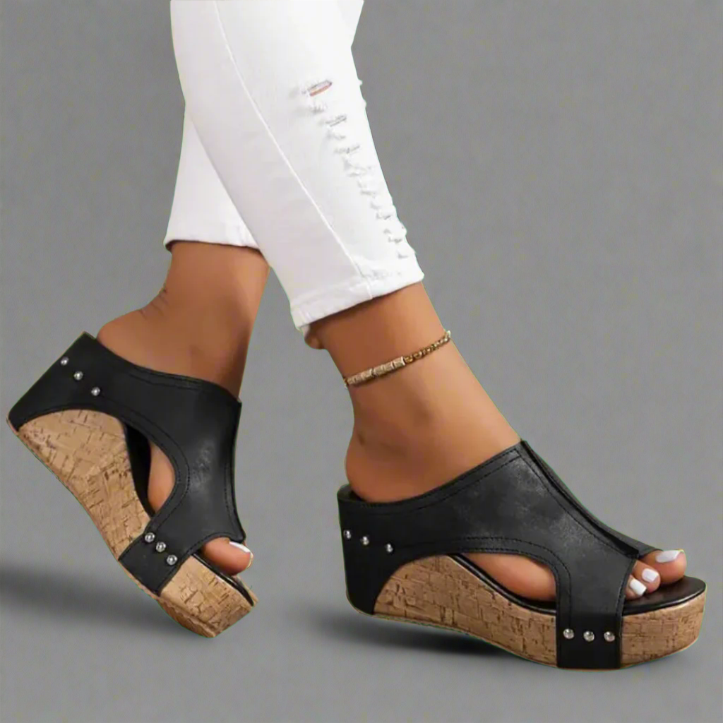 Selvia™ | 2025 – AirFlex Everyday Slides