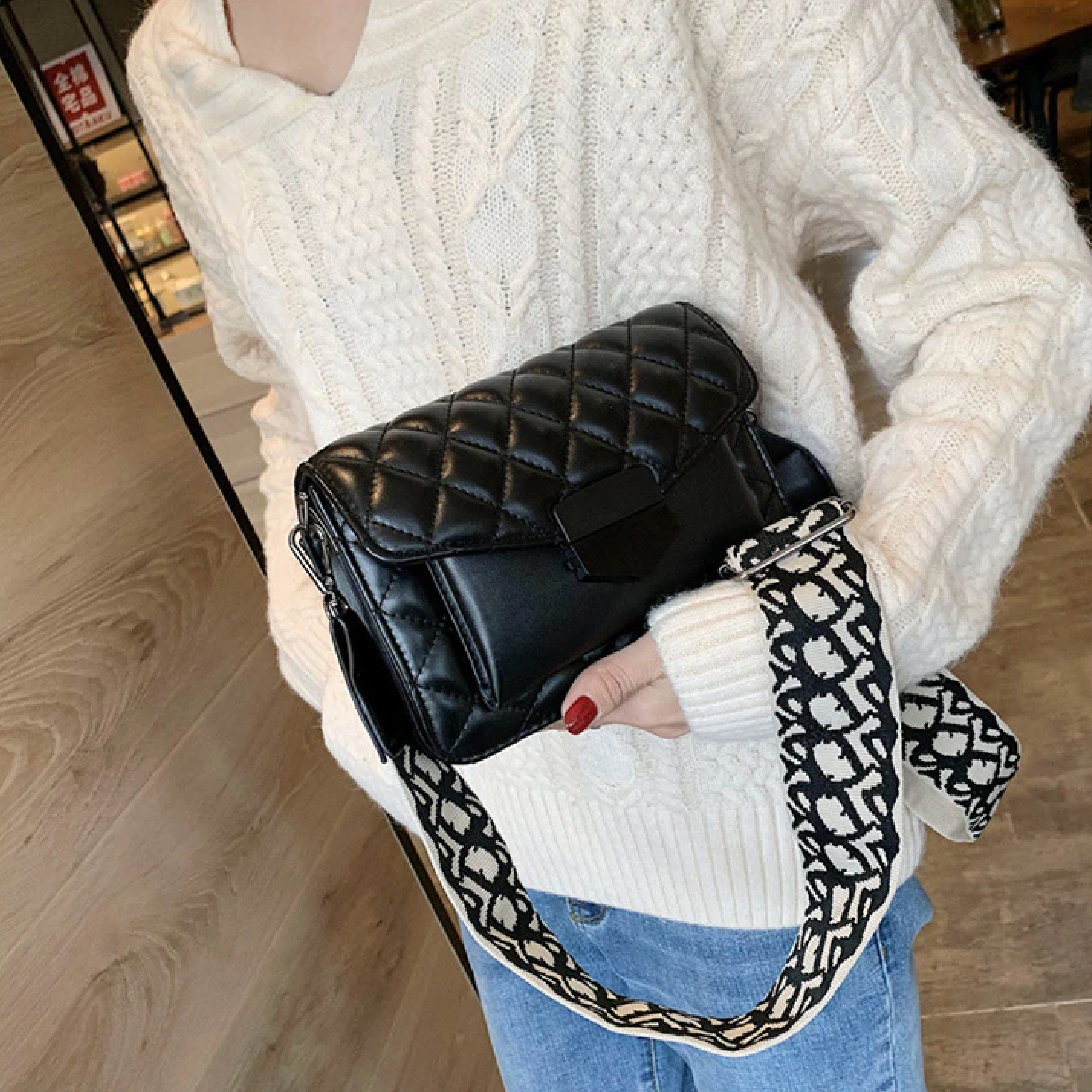 Aurisa™ | 2025 – Racheal Luxe