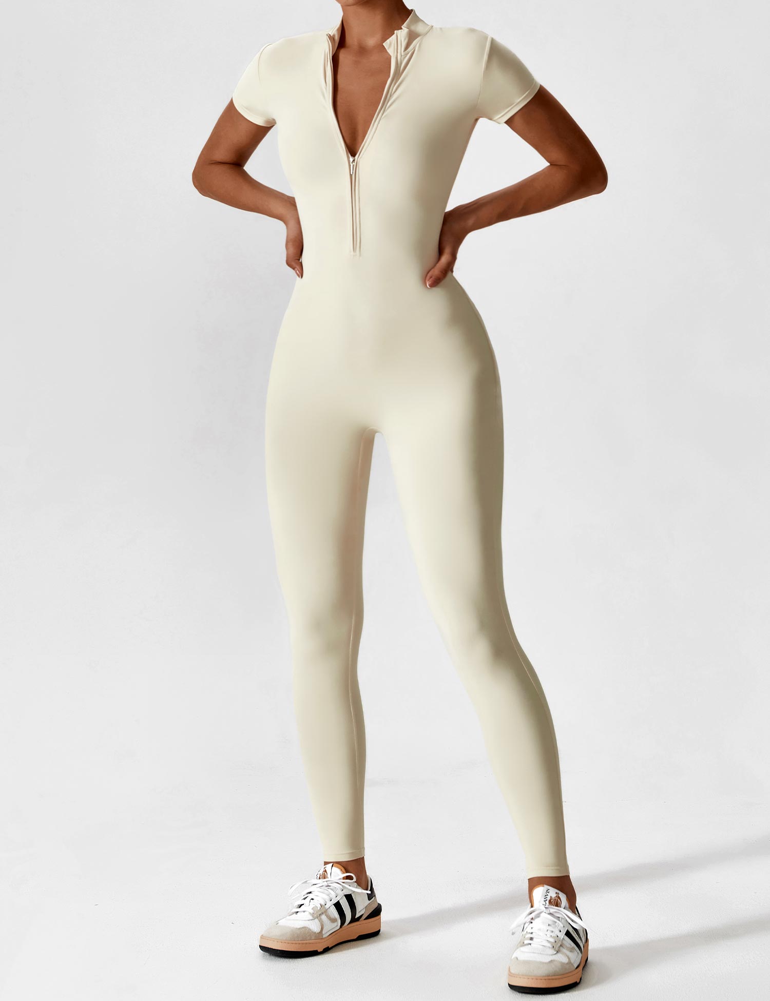 Mia™ | 2025 Elegant jumpsuit Shortsleeve